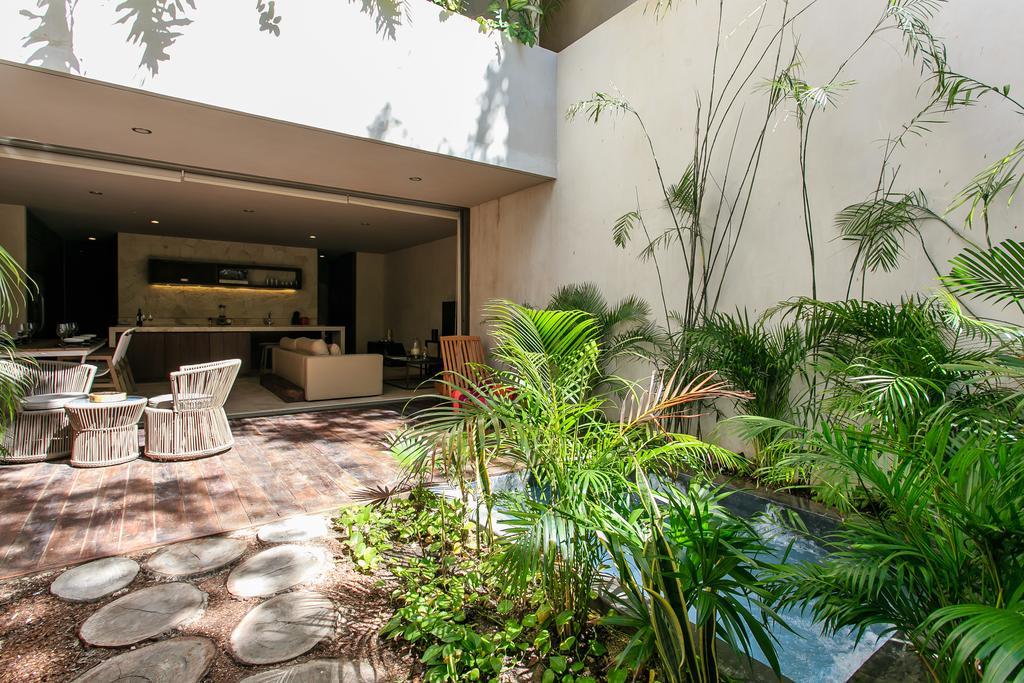 Eco-Chic Design Condos Wrapped In Nature'S Elements By Stella Rentals Тулум Номер фото